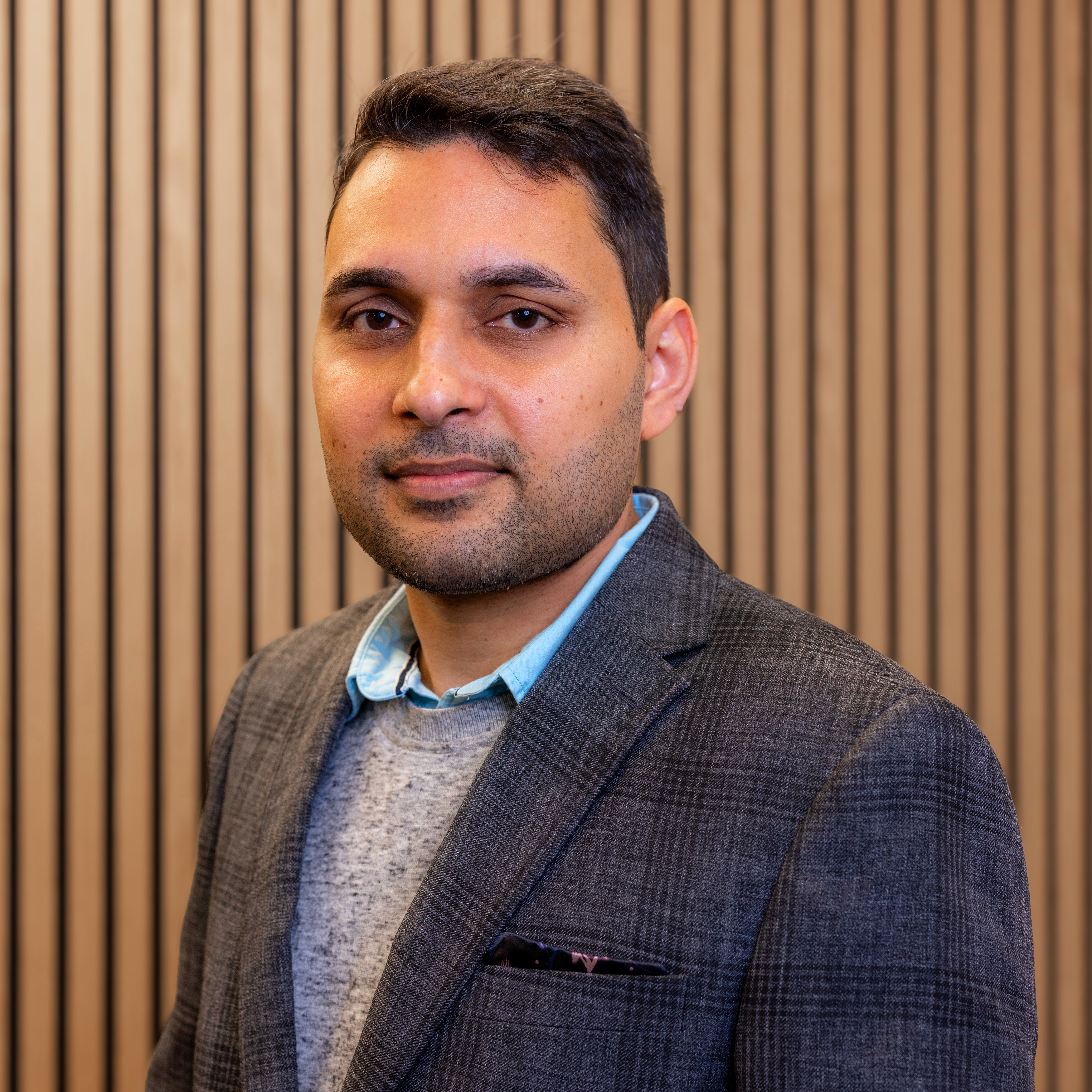 Portrait of Dr Vivek Singh